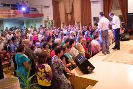 Фестиваль веры с участием Гёрана Дювескога